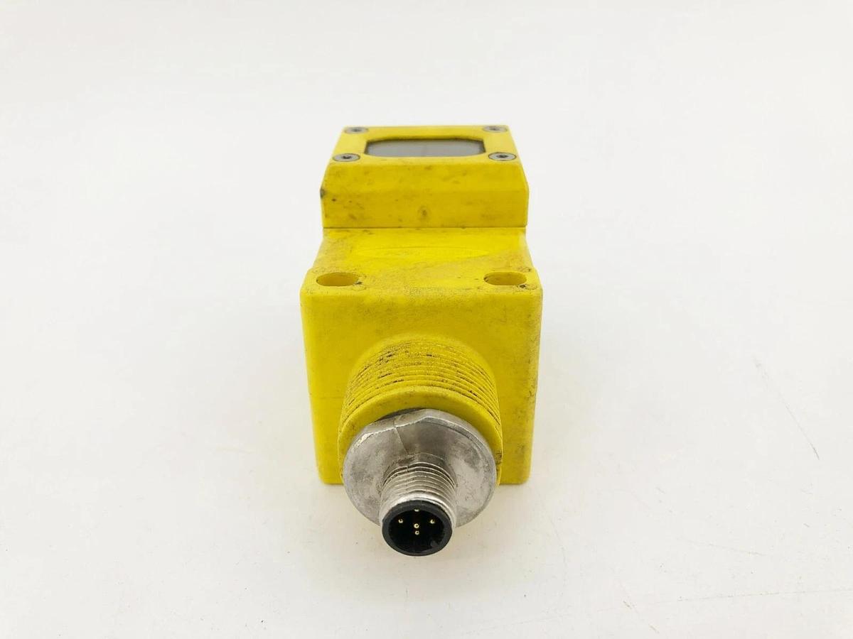 Used Banner Engineering Q45BB6LLPQ6 Retroreflective Sensor 10-30VDC