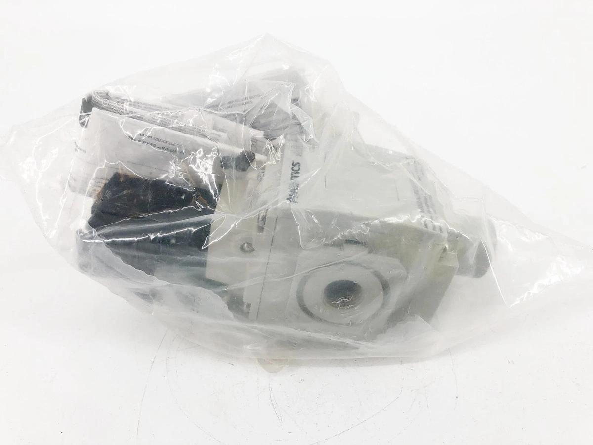 New Aventics 8652A6S23F110EW Valve 3/2 - Slow Start/ Quick Exhaust 3/8" NPTF