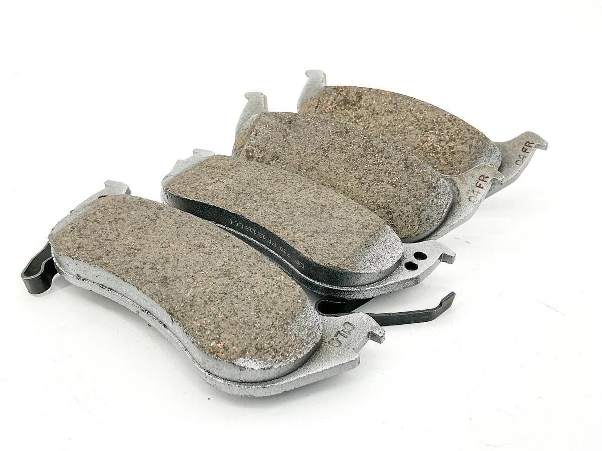 New Duralast MKD694 Brake Pad Kit 540822