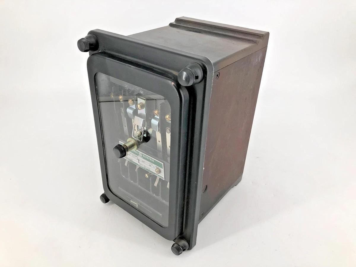 Used General Electric GE 12HFA171B2A Auxiliary Relay 125V