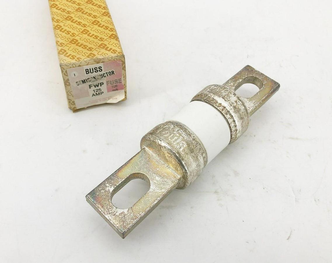 New Bussmann FWP-125 Semiconductor Fuse 125A 700VAC/DC