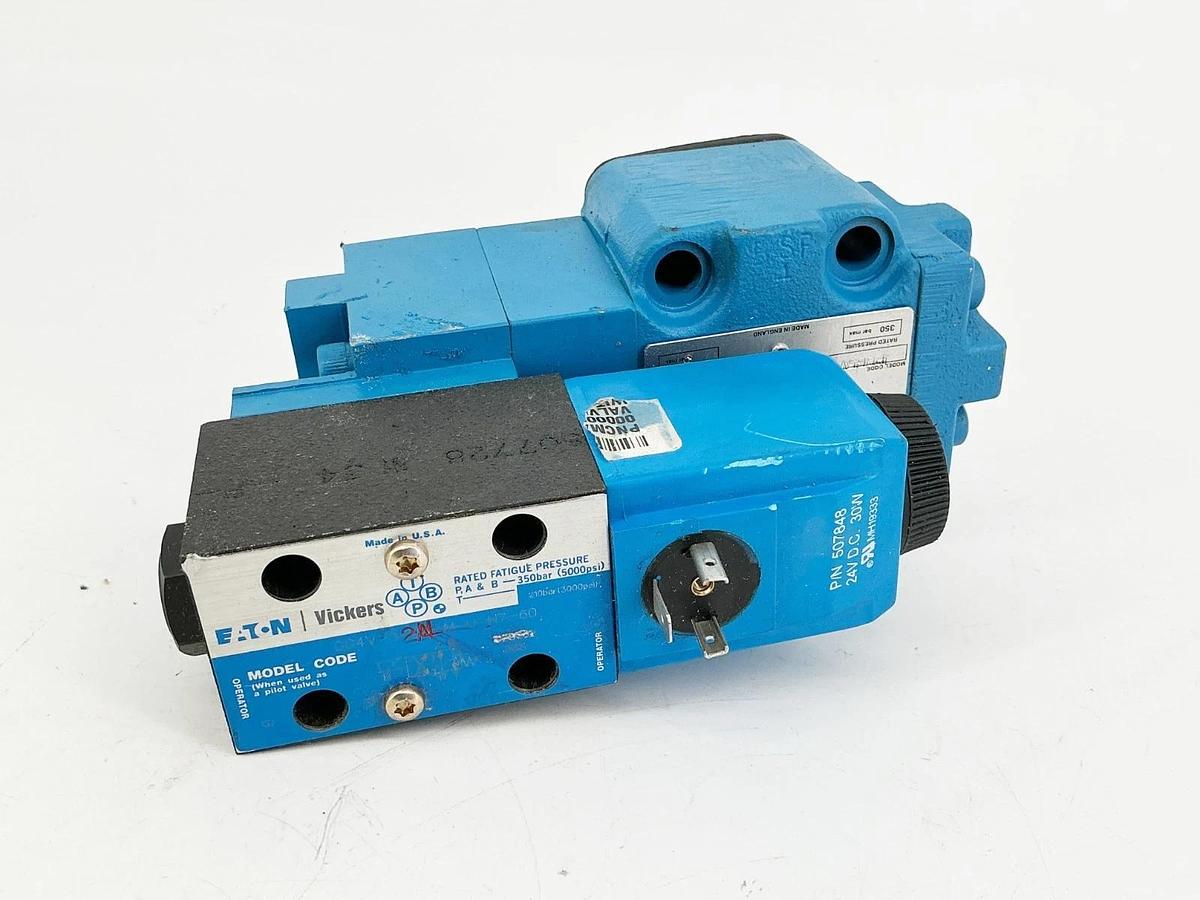 New Eaton Vickers PCG5V-6C-1-E-M-U-B6-11 Solenoid Valve 859617 - No Box