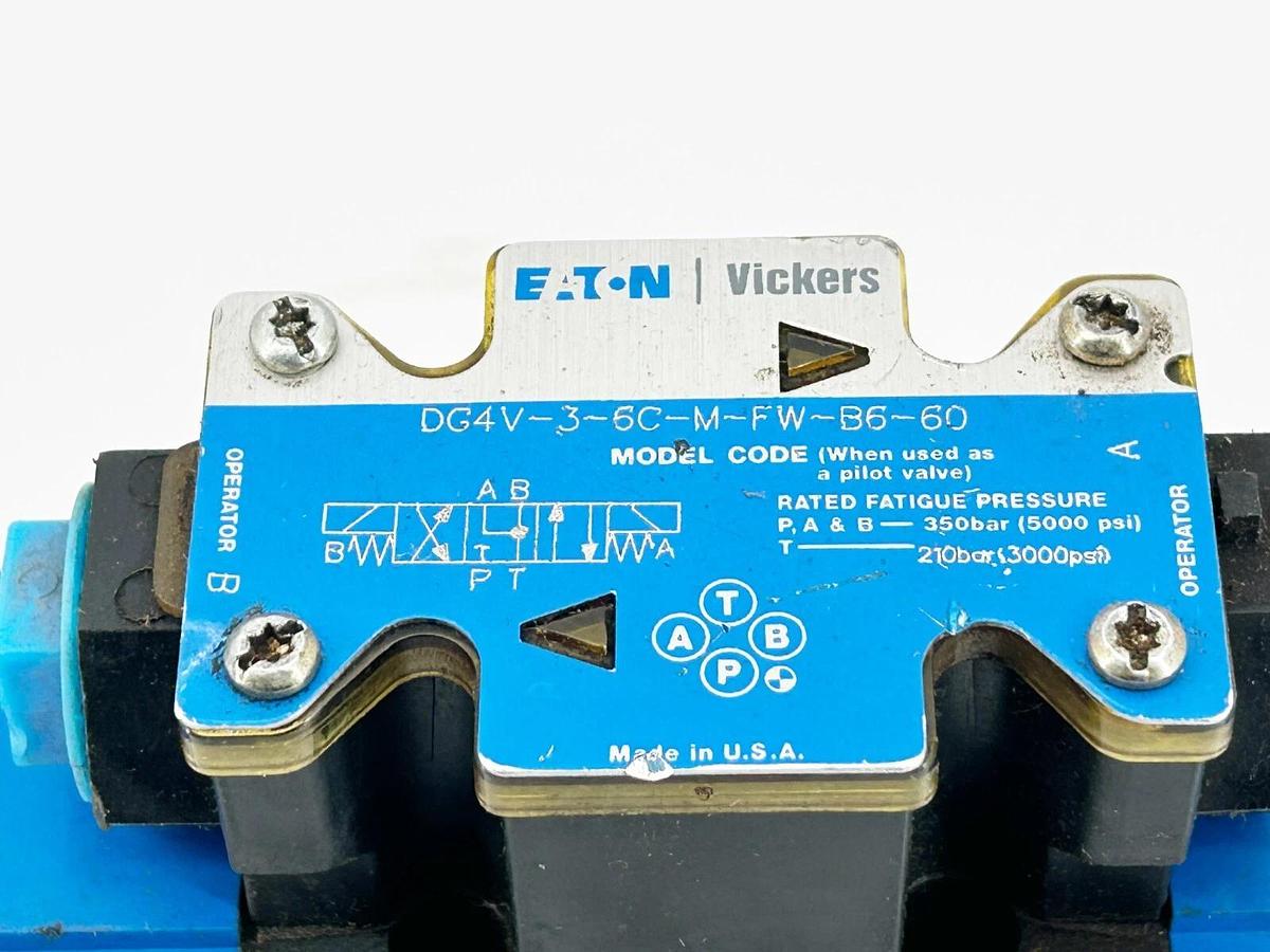 New Eaton DG5V-8-H-6C-T-M-FW-B-10 Directional Control Valve 02-330476 - No Box