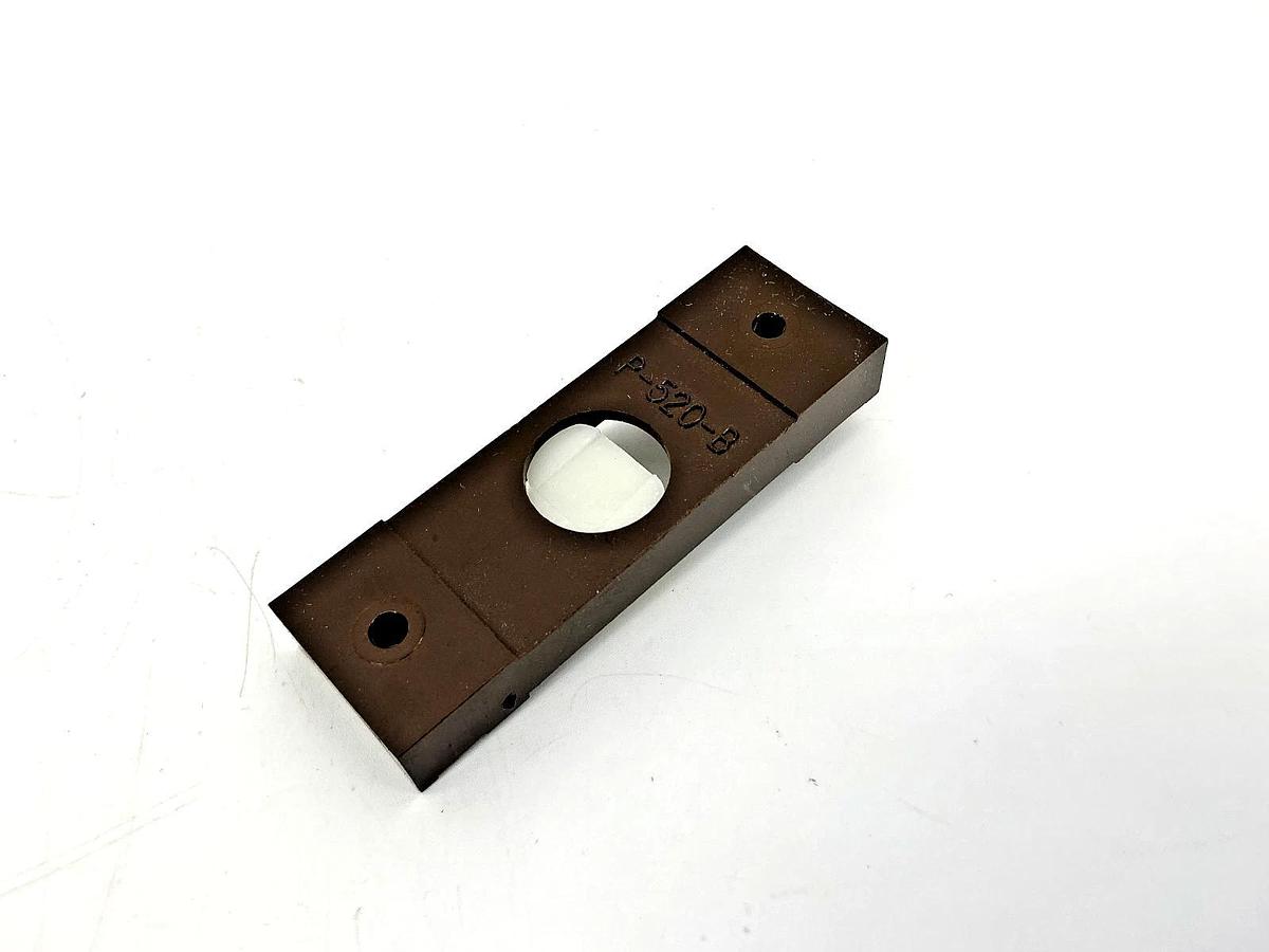 New Gemco SD0157100 Roller Follower Adapter / Assembly P-520-B