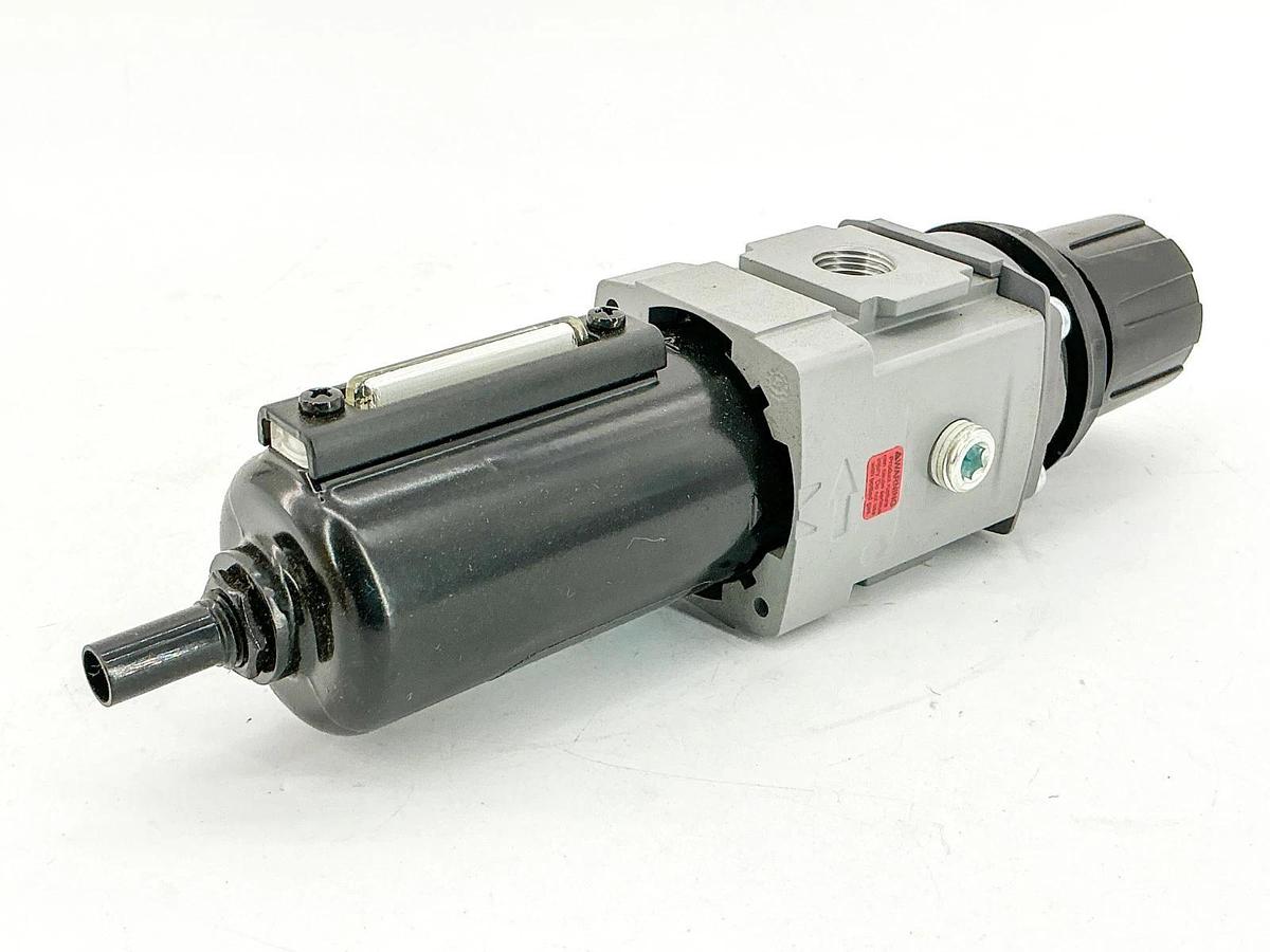 New Wilkerson B18-03-FHG0B Regulator Filter 0-125PSIG 3/8" NPT