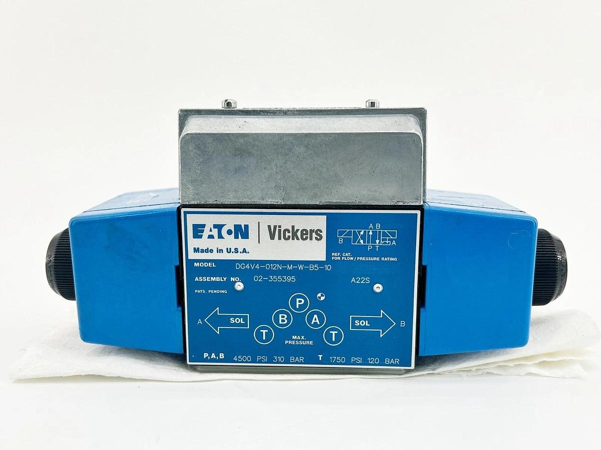 New Eaton Vickers DG4V4-012N-M-W-B5-10 Solenoid Valve 02-355395 - No Box