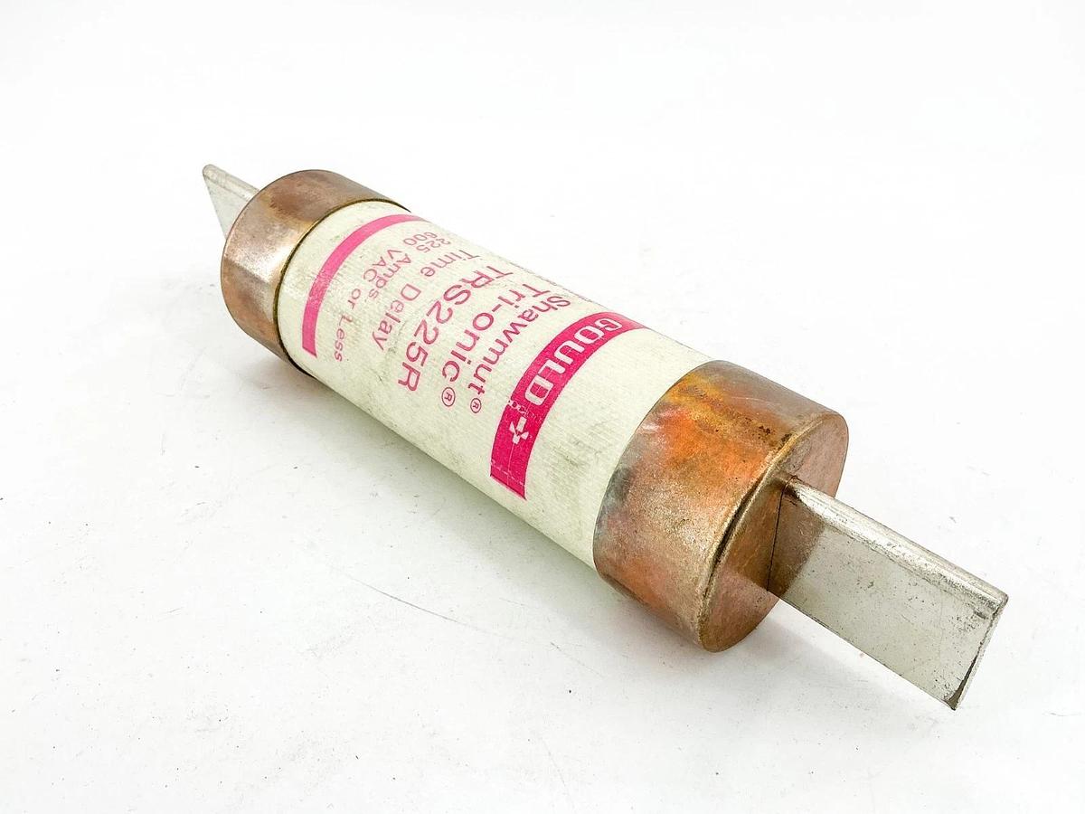 New Gould Shawmut TRS225R Time Delay Fuse 225A 600V Class RK5 - No Box