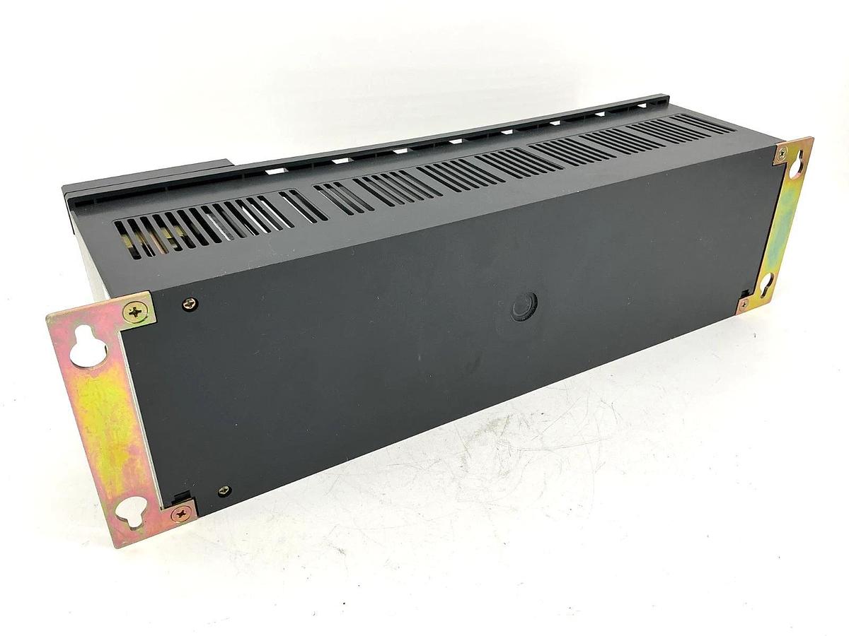 New Automation Direct D3-08B-1 I/O Module DirectLogic 305 8-Slot 110/120V No Box
