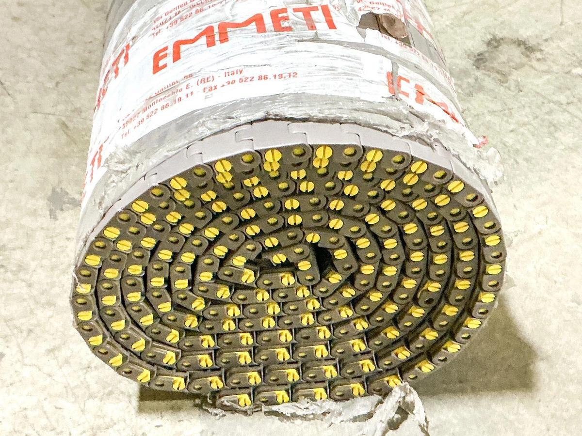New Rexnord 08567070570E MatTop Chain HP 7705-K57” K 1447,8 57”W 10' L No Box