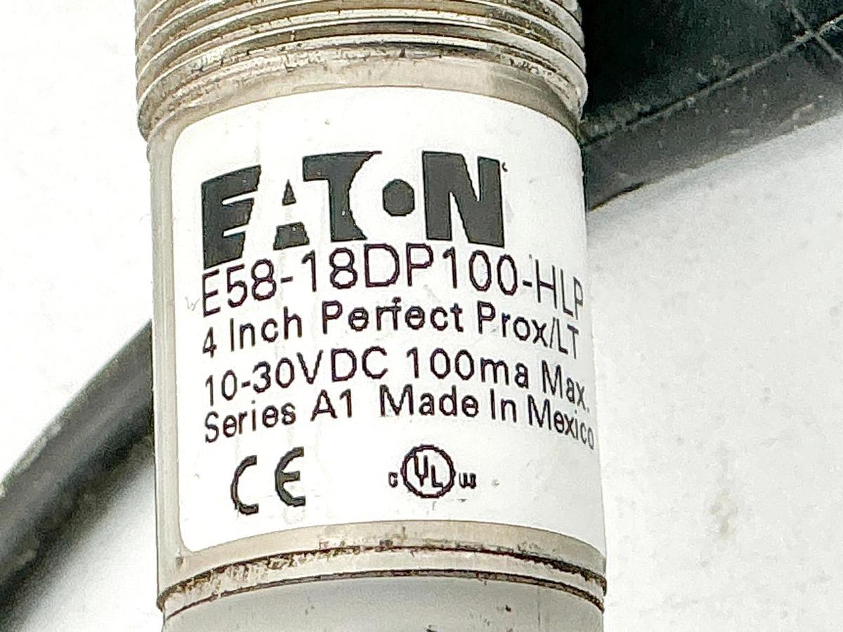 New Eaton E58-18DP100-HLP Photoelectric Sensor Tubular 10-30VDC 100mA - No Box