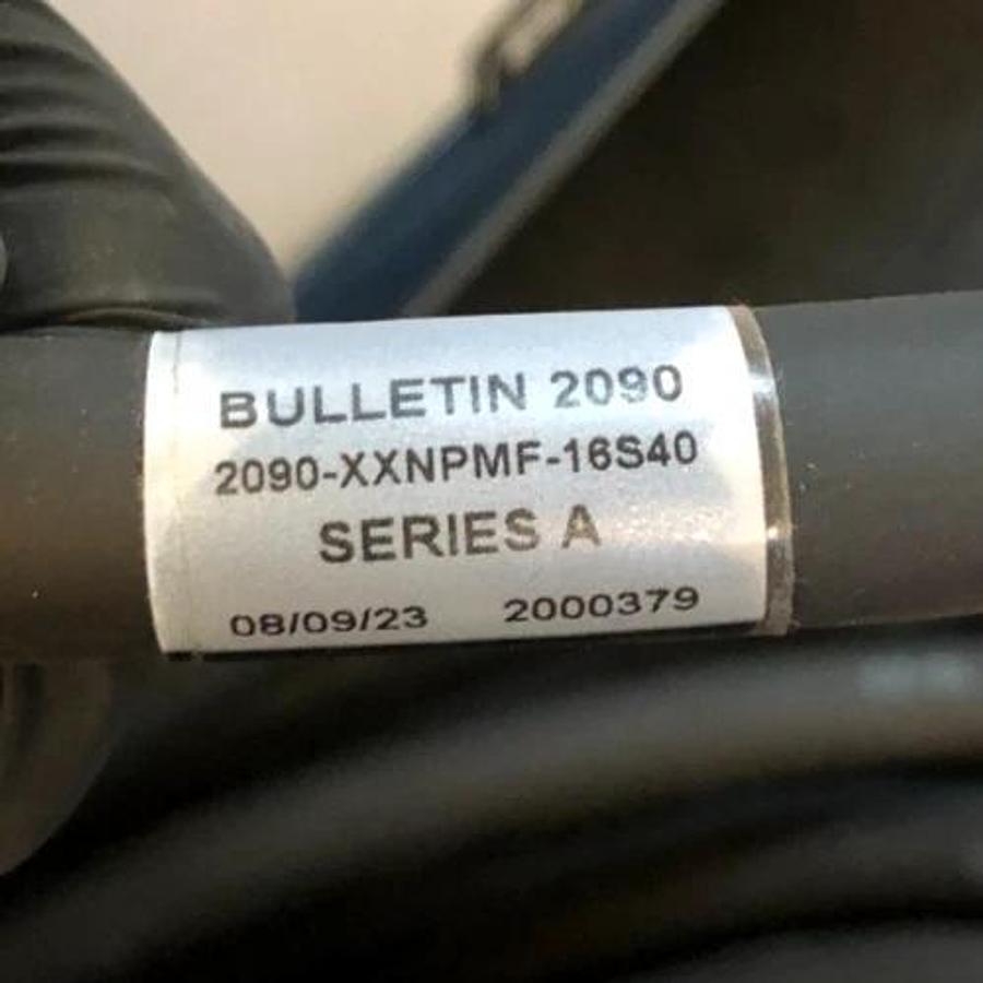 New Allen Bradley 2090-XXNPMF-16S40 Ser. A Servo Motor Power Cable - No Box