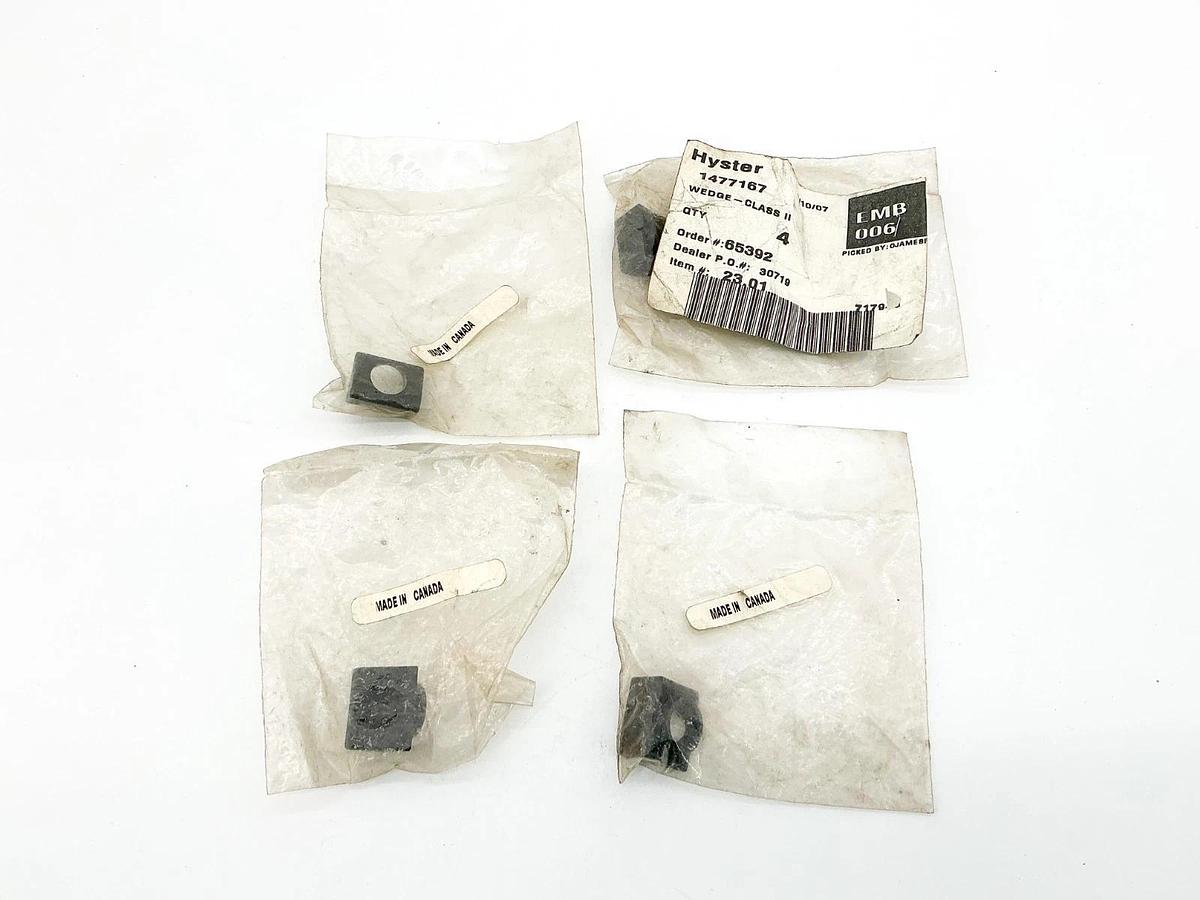 New Lot of 4 Hyster 1477167 Class II Wedge