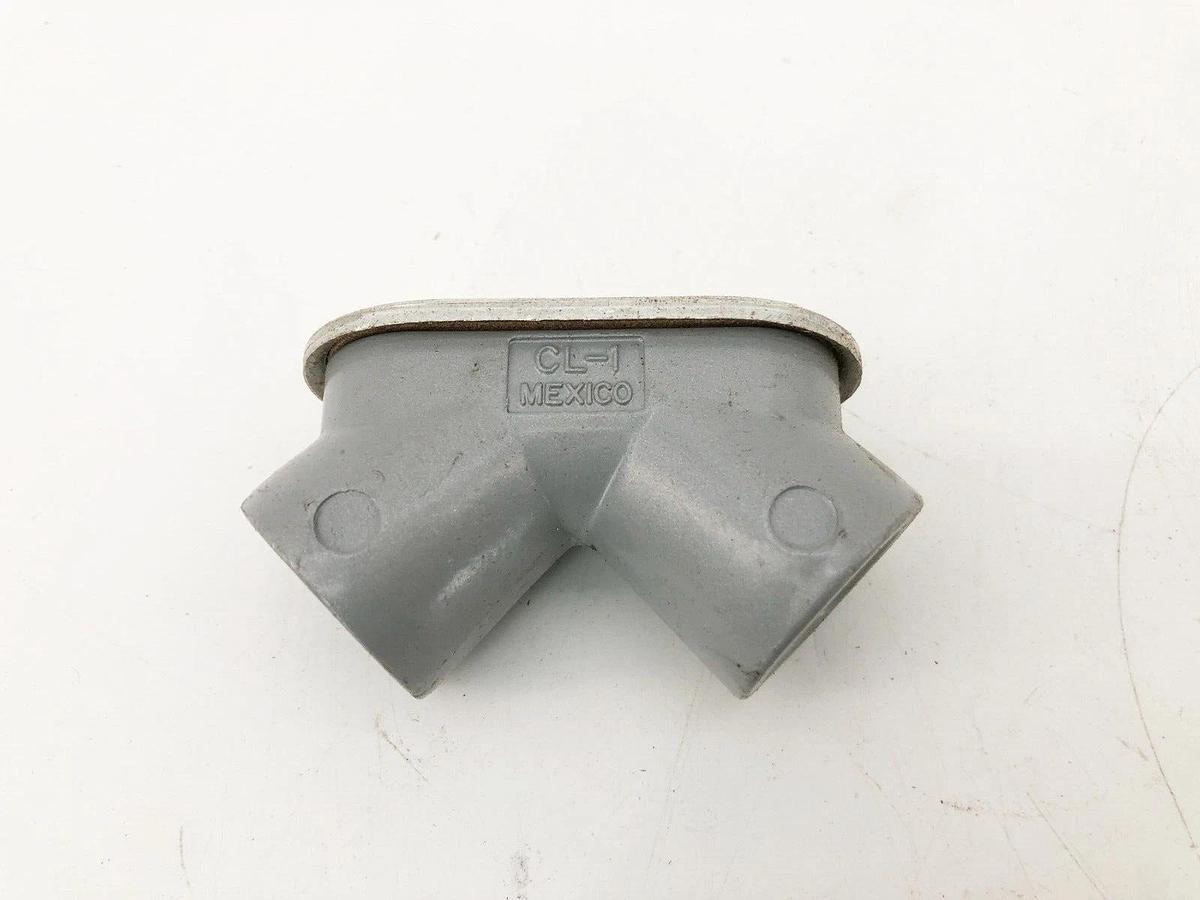 Lot of 3 New Killark CL-1 Pulling Elbows With Cover and Gasket 1/2" 90°