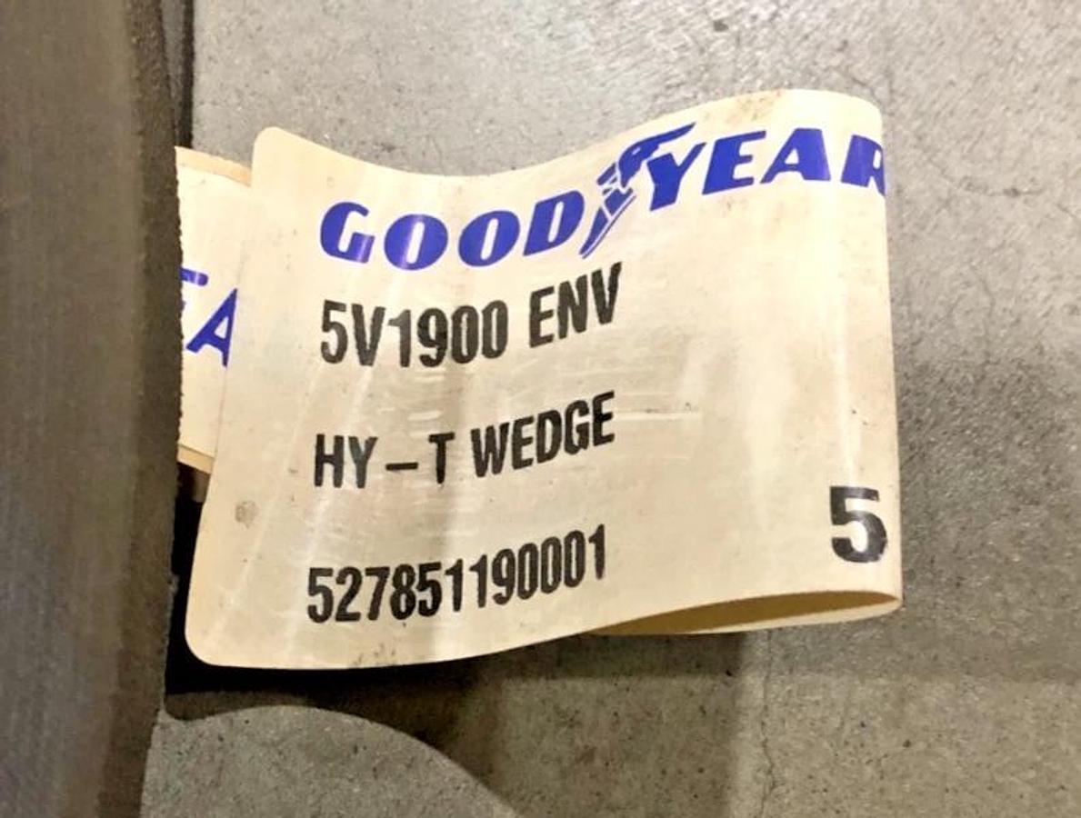 New Goodyear 5V1900 HY-T Wedge V-Belt - No Box