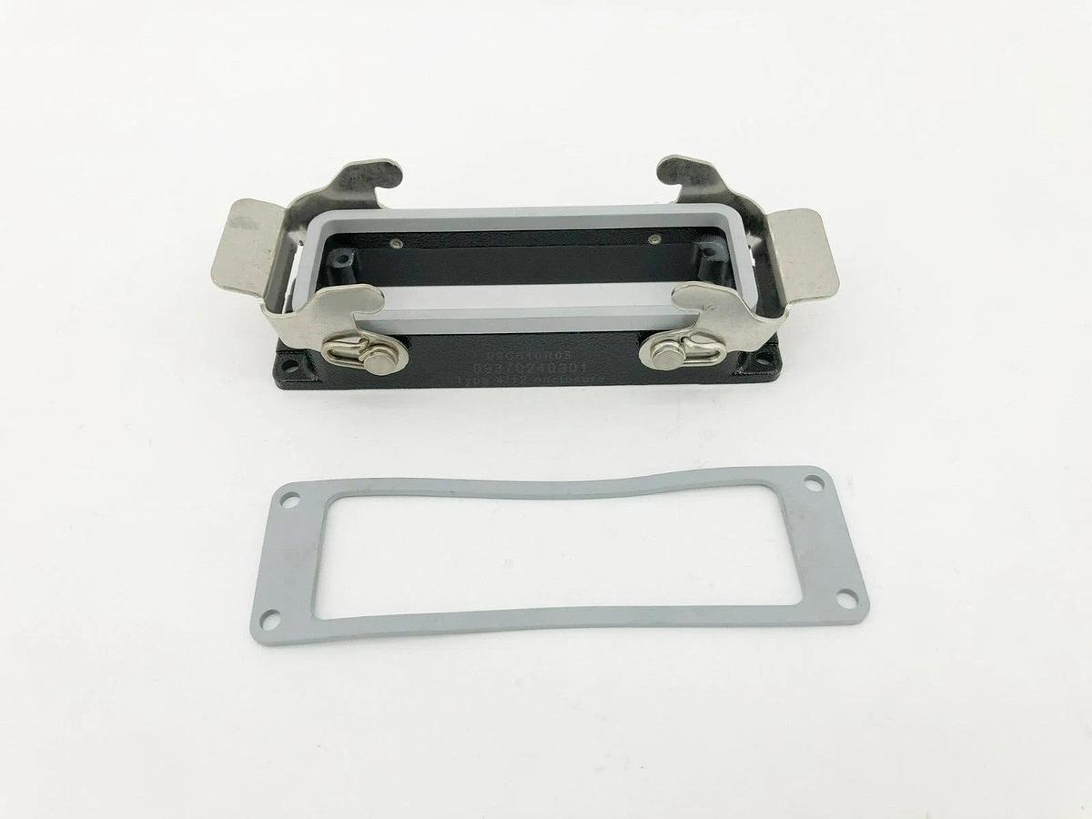 New Harting 09370240301 Two Lever Locking Bulkhead Housing HAN24M-HBM-DL