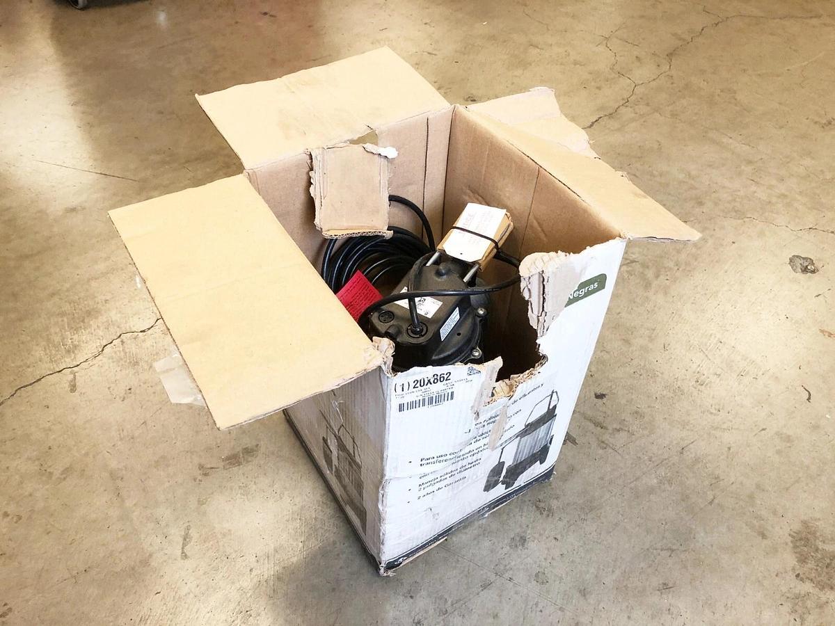 New Little Giant Pumps 511913 Sewage Pump 115V 9.5A 1PH 10SN-CIA-SFS 20X862