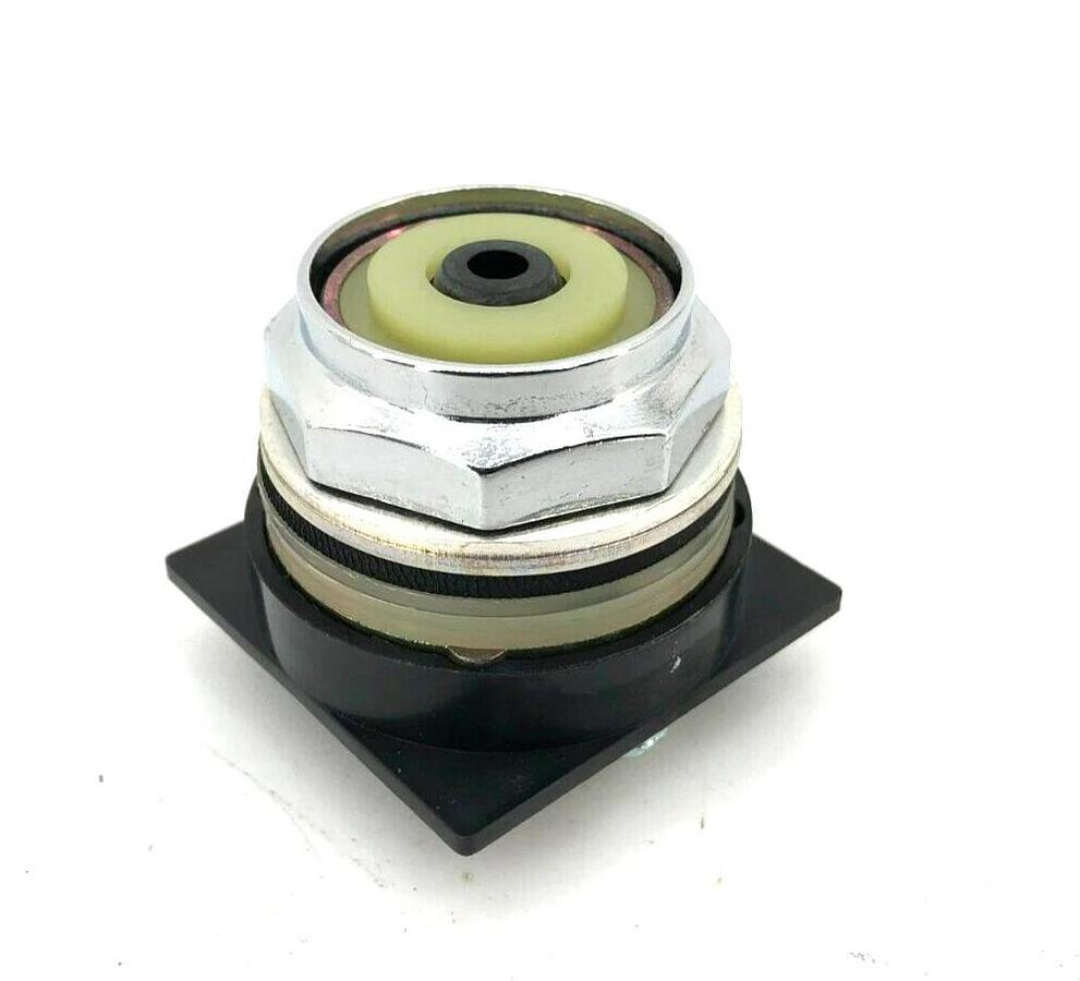 New GE General Electric CR104PXP07 Potentiometer 600 VAC/VDC 10A 10000 OHM