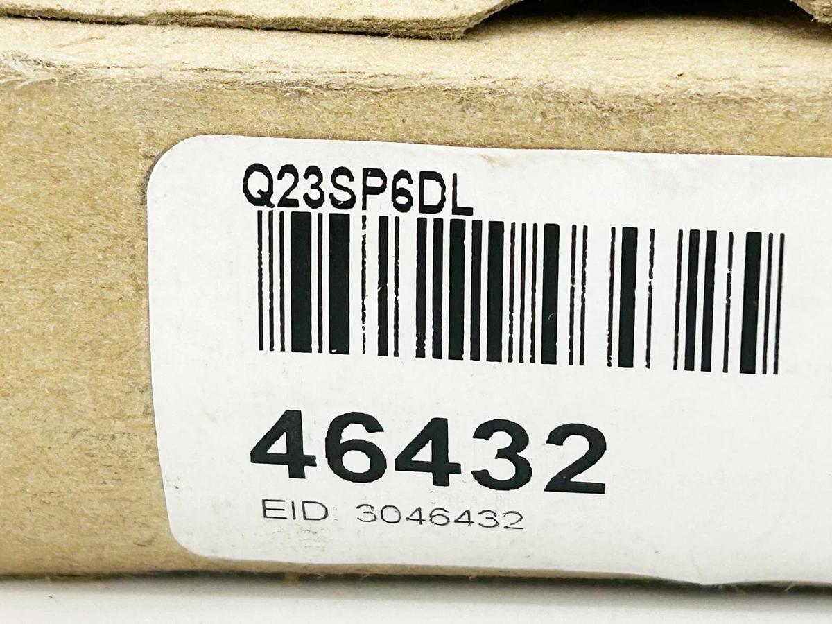 New Banner Engineering Q23SP6DL Photoelectric Sensor 300MM Range 30V 46432