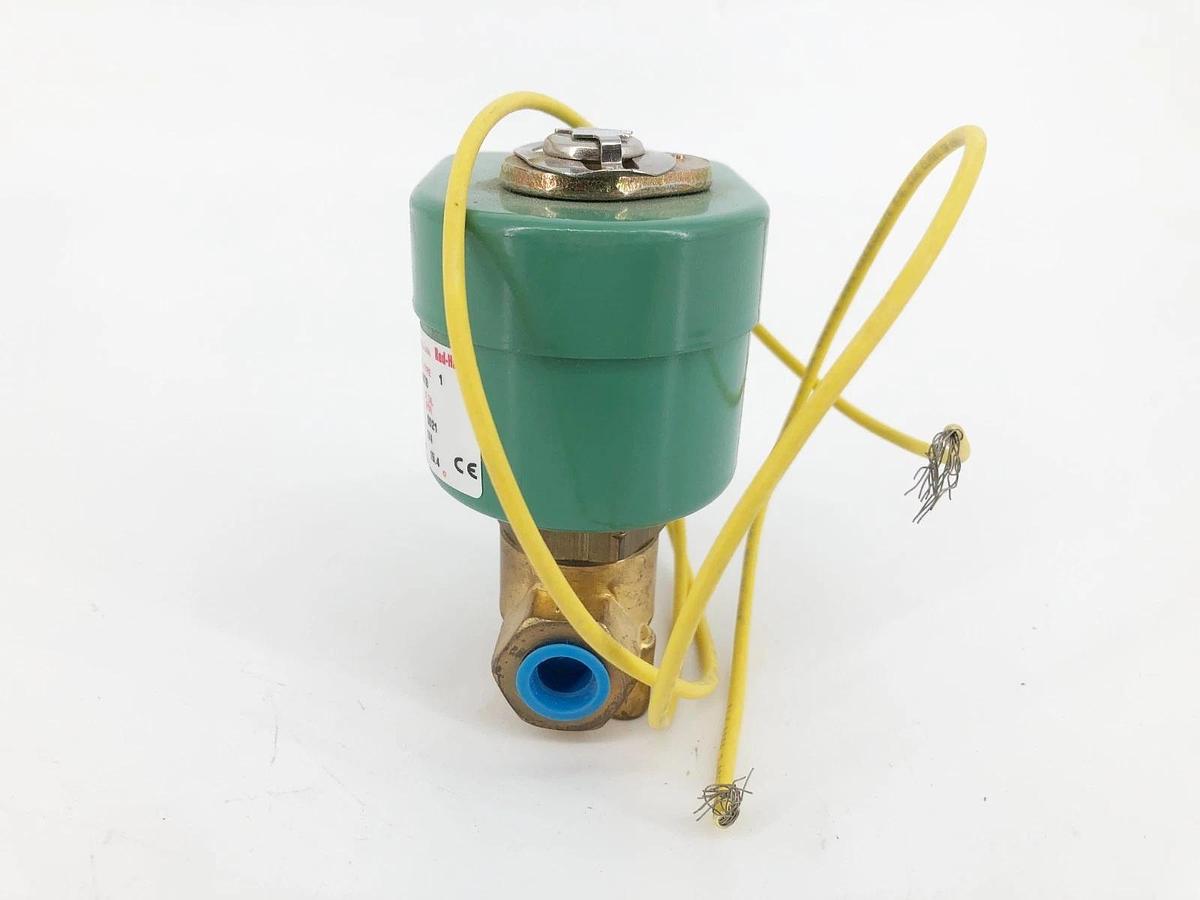 New Asco X8263A300-12406 Solenoid Valve 120/60 110/50 1/4" NPT