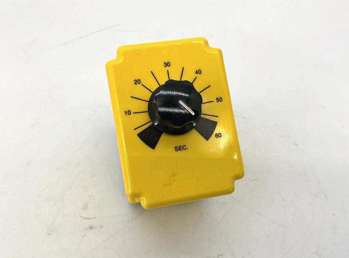 New Potter & Brumfield CDB-38-70004 Time Delay Relay 0.6-60sec 8-Pin 10A 240VAC