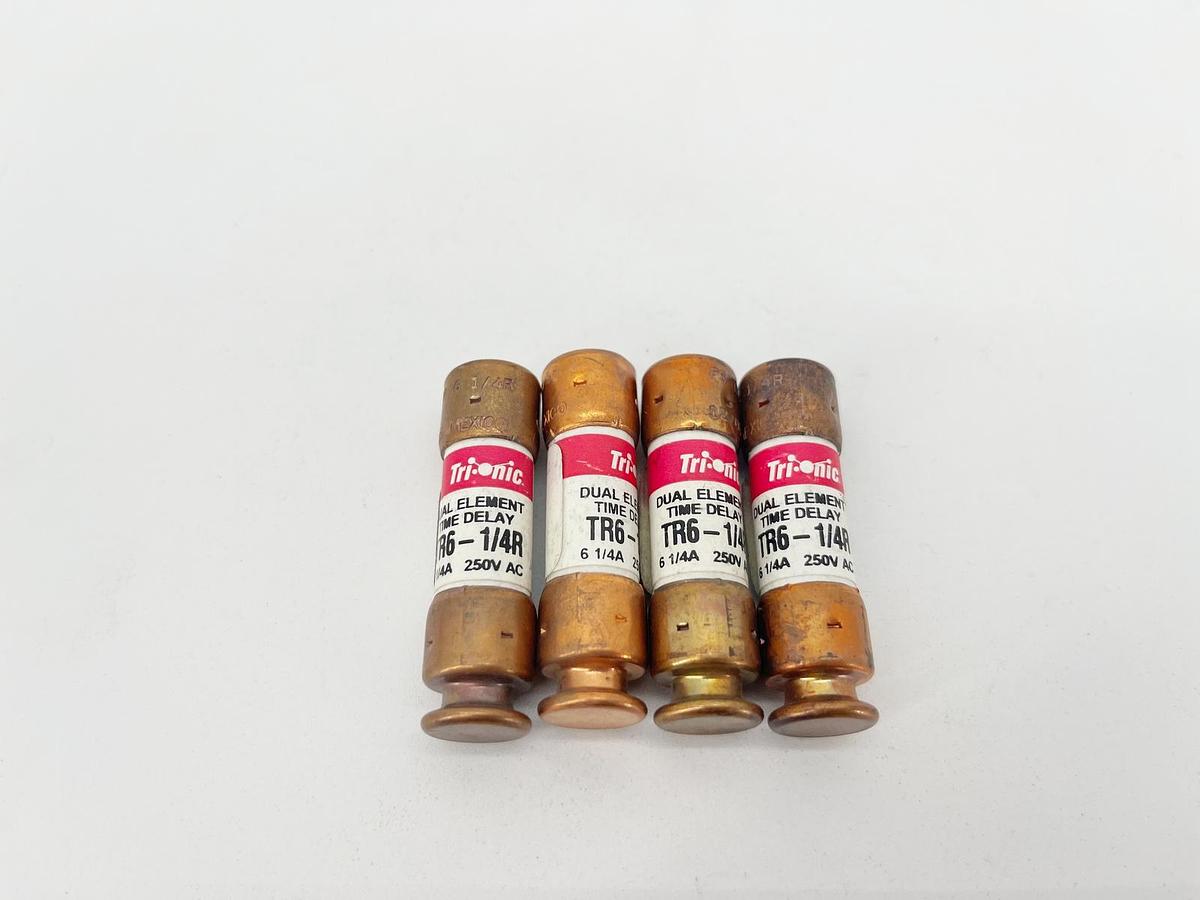 Lot of 4 New Ferraz Shawmut TR6-1/4R Class RK5 Fuses 6.25A  250V