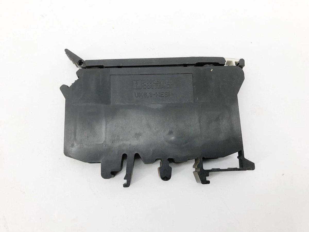 Lot of 8 Phoenix Contact UK6,3-HESI Fuse Holder Terminals 15-30V