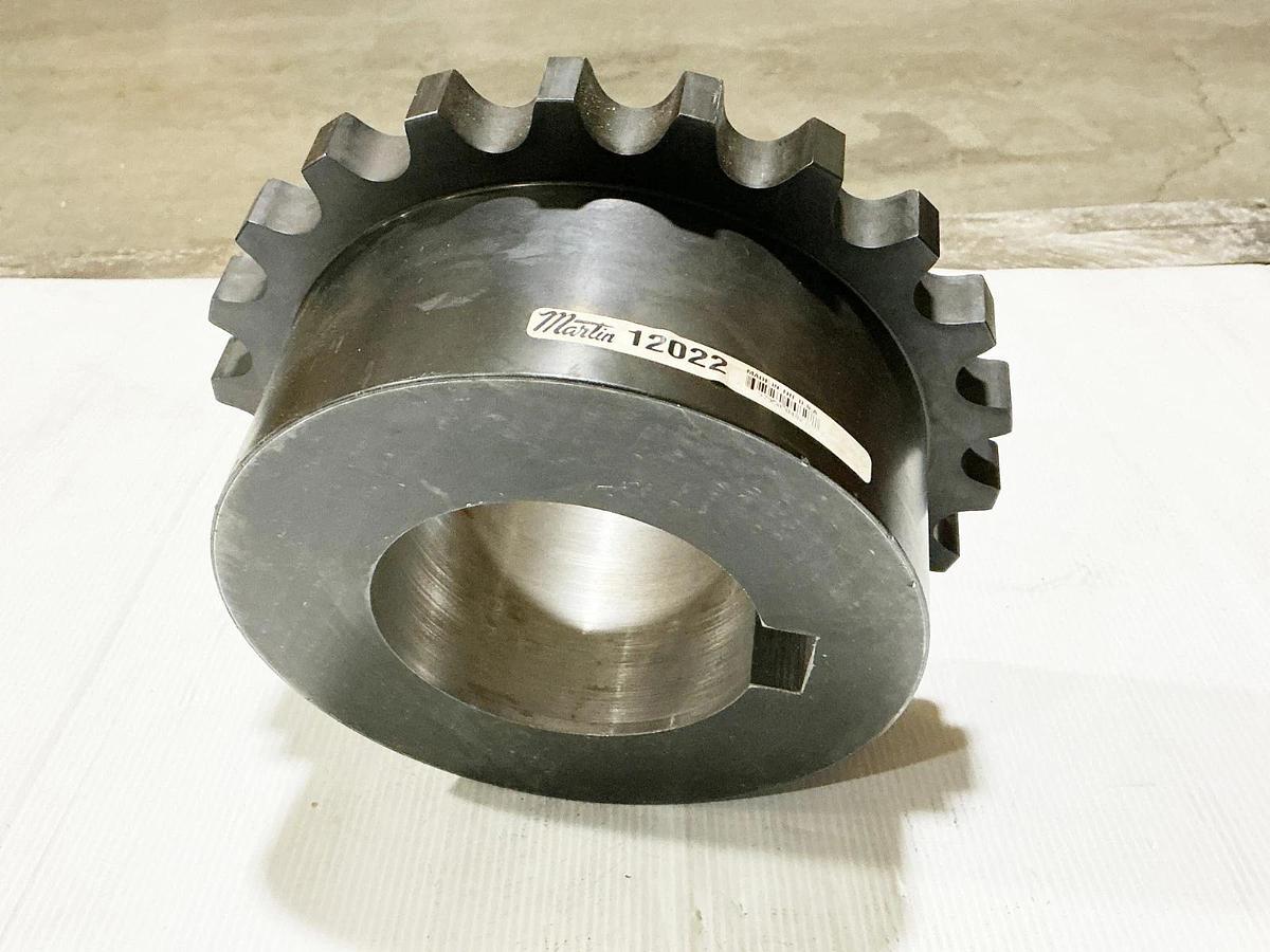 New Martin 12022 Sprocket 1.500" Pitch 22 Teeth 120 Chain