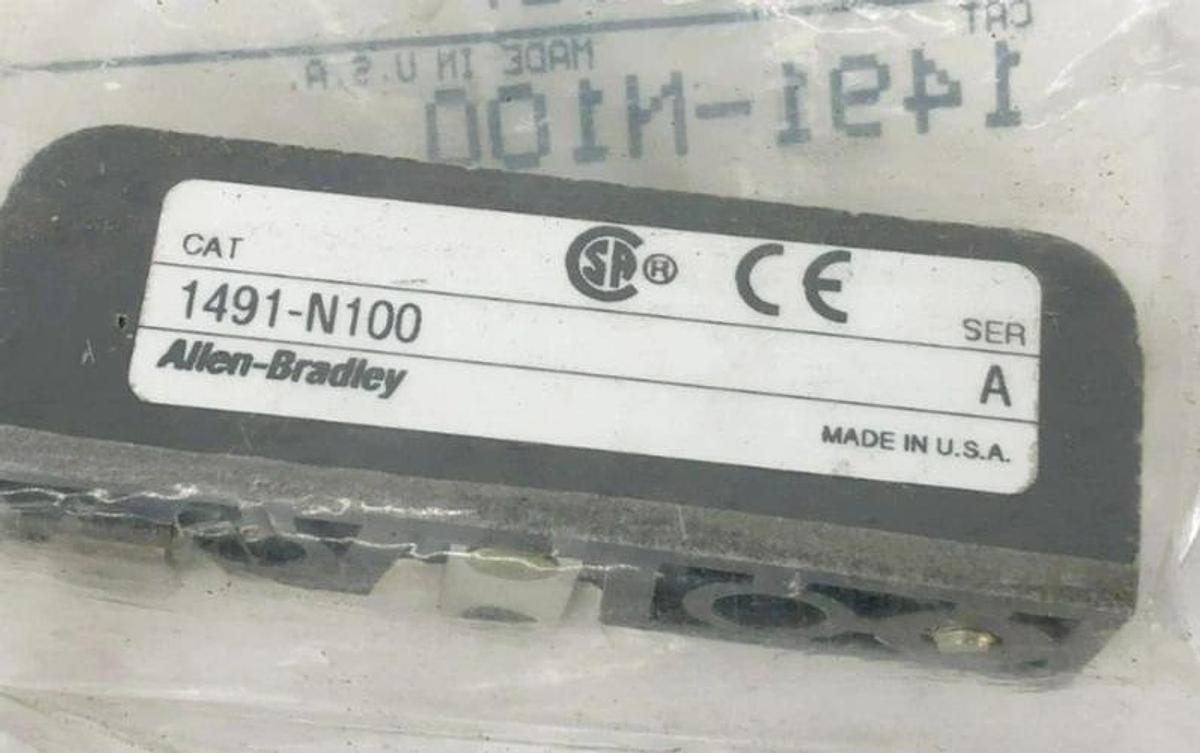 Lot of 2 New AB Allen-Bradley 1491-N100 Ser. A Fuse Block Assemblies 0-30A 250V