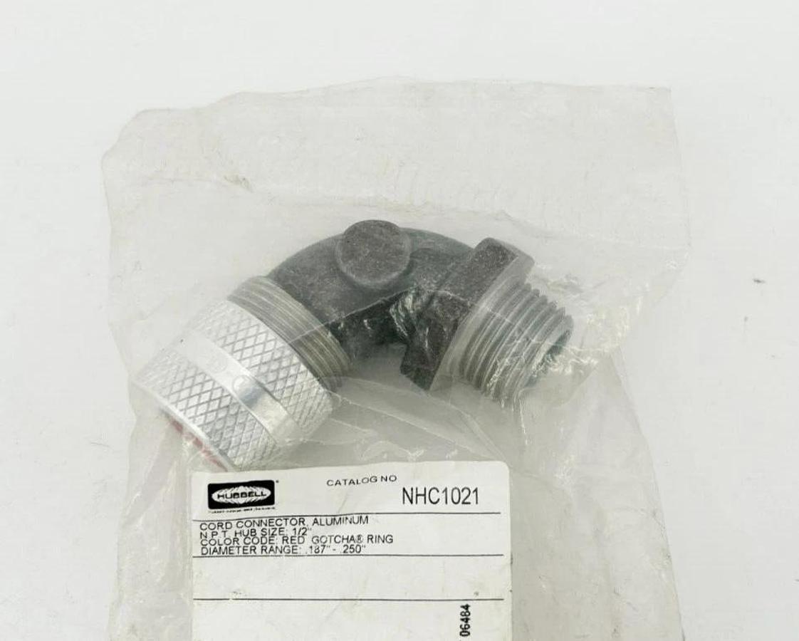 New Hubbell NHC1021 Liquid Tight Connector 1/2" 90 Deg. Aluminum Red