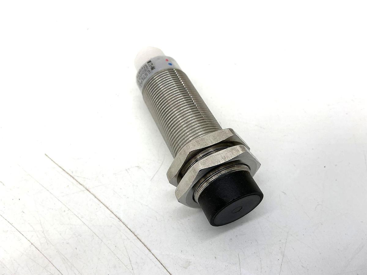 New Eaton E57LAL18A2EA Ser G1 18mm Tubular Inductive Prox Sensor 20-250V No Box
