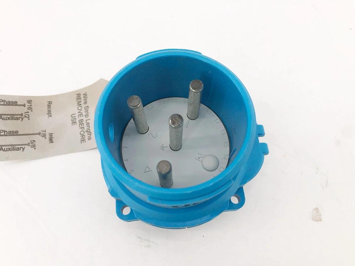 New Meltric 63-68143 Inlet/Plug DSN60 60A 3P + E 600VAC 20HP Type 4X