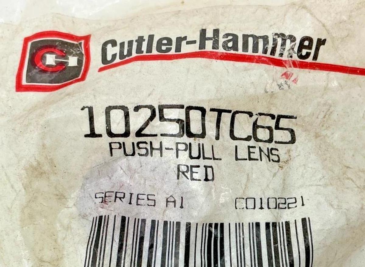 New Cutler-Hammer 10250TC65 Ser A1 Pushbutton Push-Pull Lens Red
