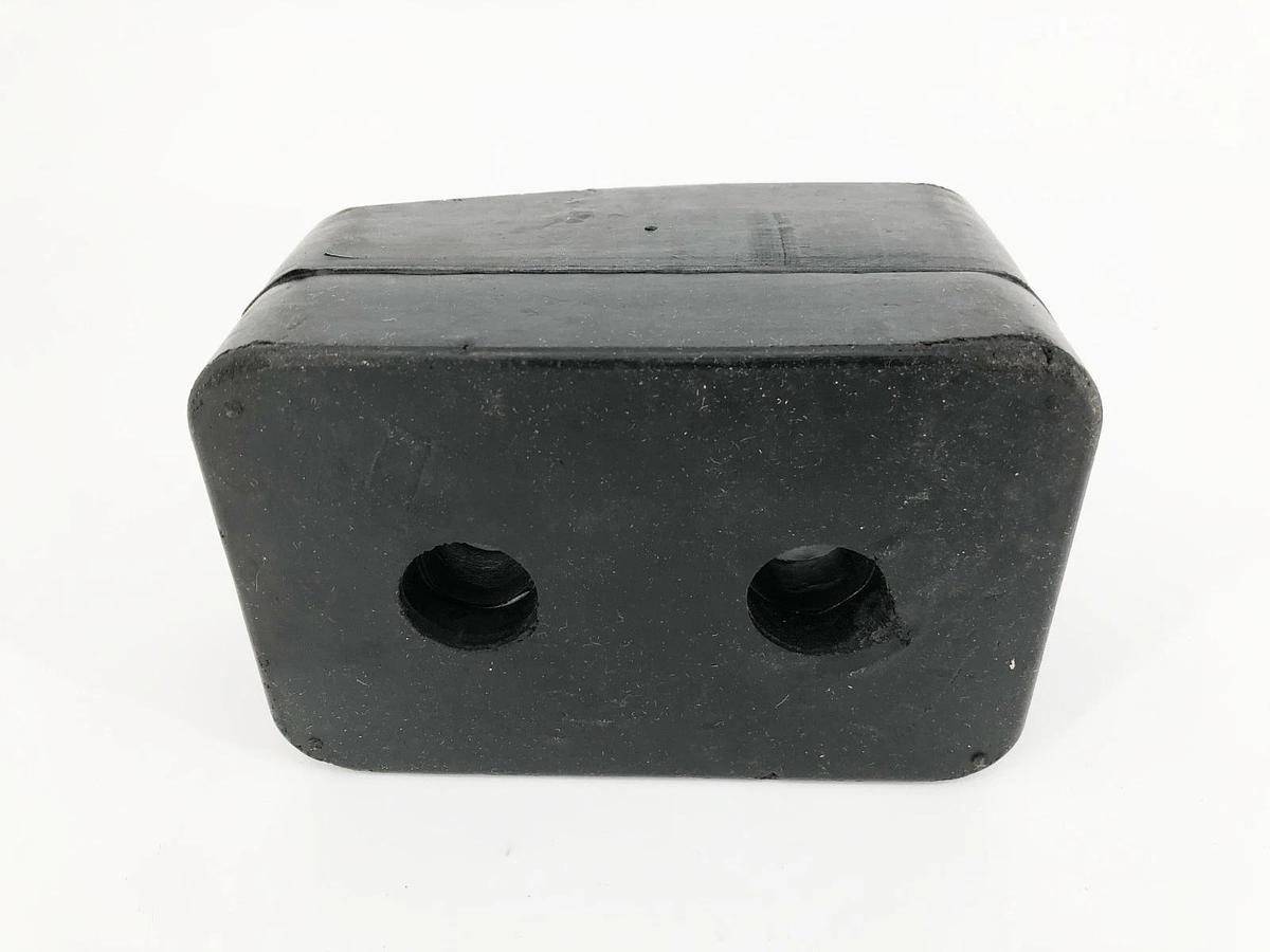 New Allpax 111929 Bumper 4" x 6" x 3-3/8" Durometer 78A - No Box