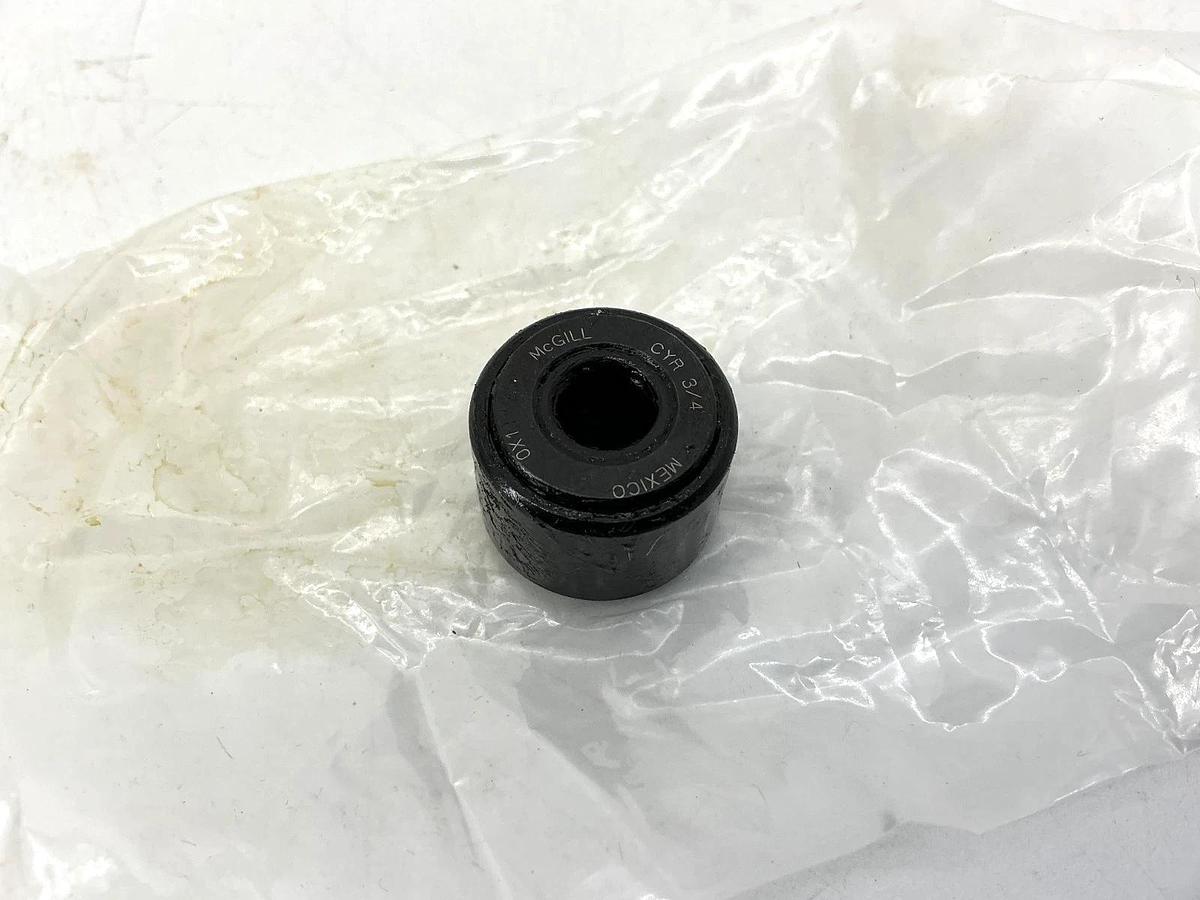 Lot of 3 New McGill CYR-3/4 Cam Yoke Roller Bearing D:0.75" B:0.25" W:0.5"