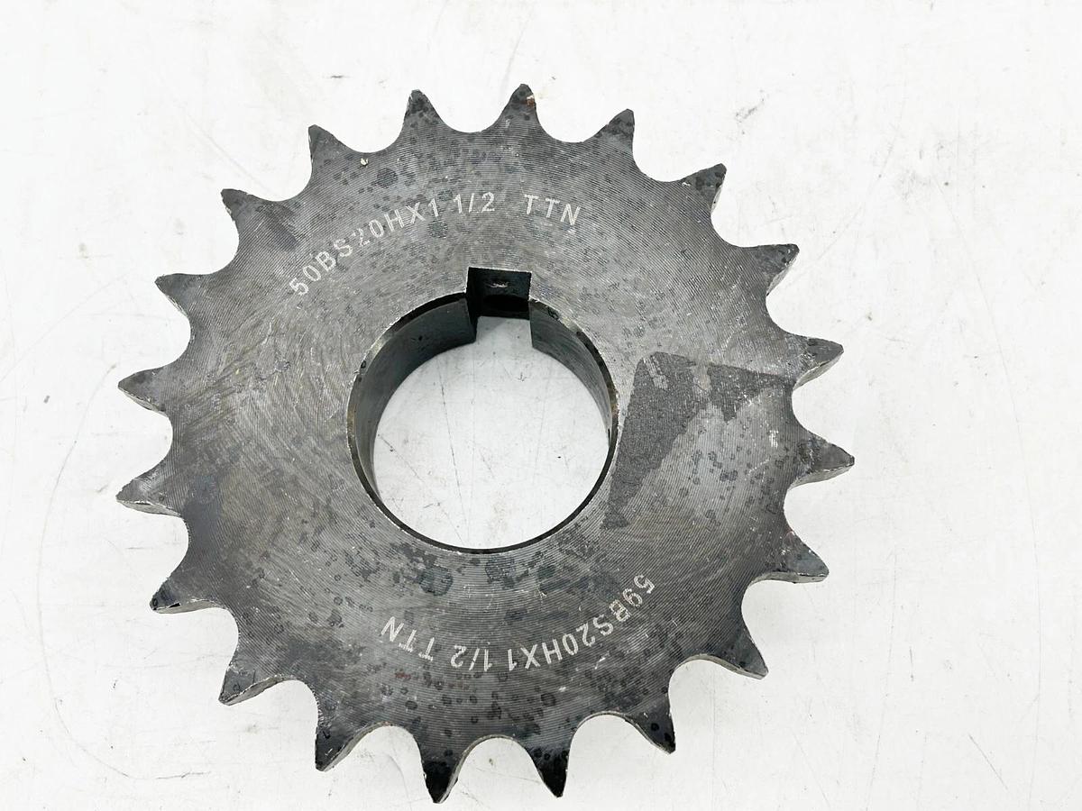 New 59BS20H x 1-1/2 TTN Sprocket 20 Tooth 1.462" Bore0.375" Keyway