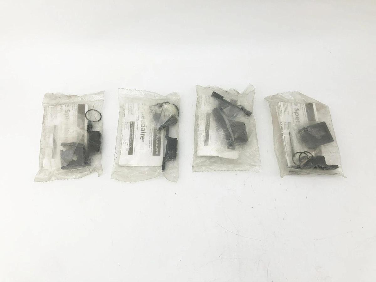 Lot of 4 New Speedaire 4ZK25 Speed Clamps With Bracket