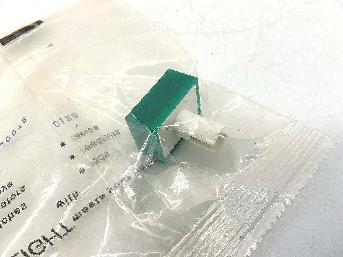 Lot of 2 New Dialight 328-0072 Illuminated Switch/Pushbutton Cap Rectangle Green