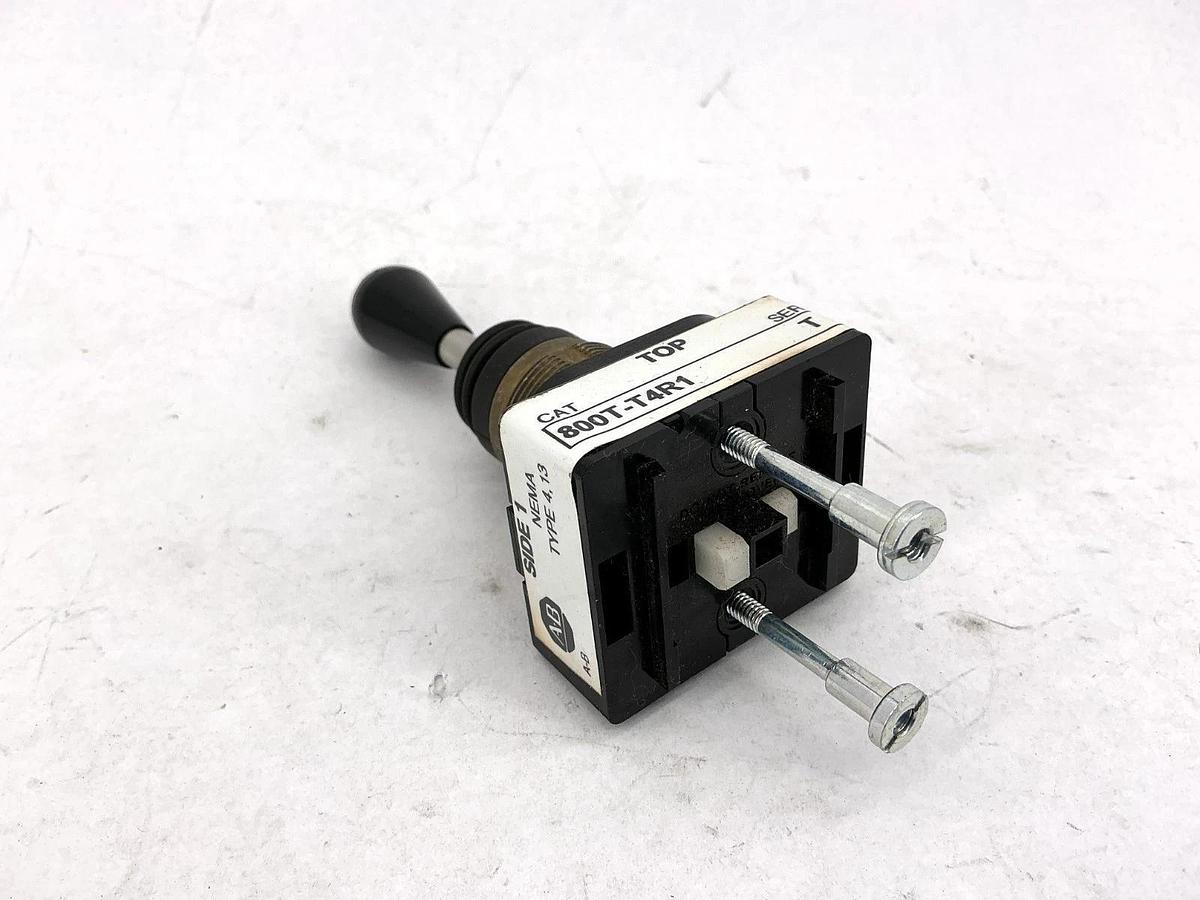 New Allen Bradley 800T-T4R1 Ser T Toggle Switch Type 4 & 13 4-Way - No Box