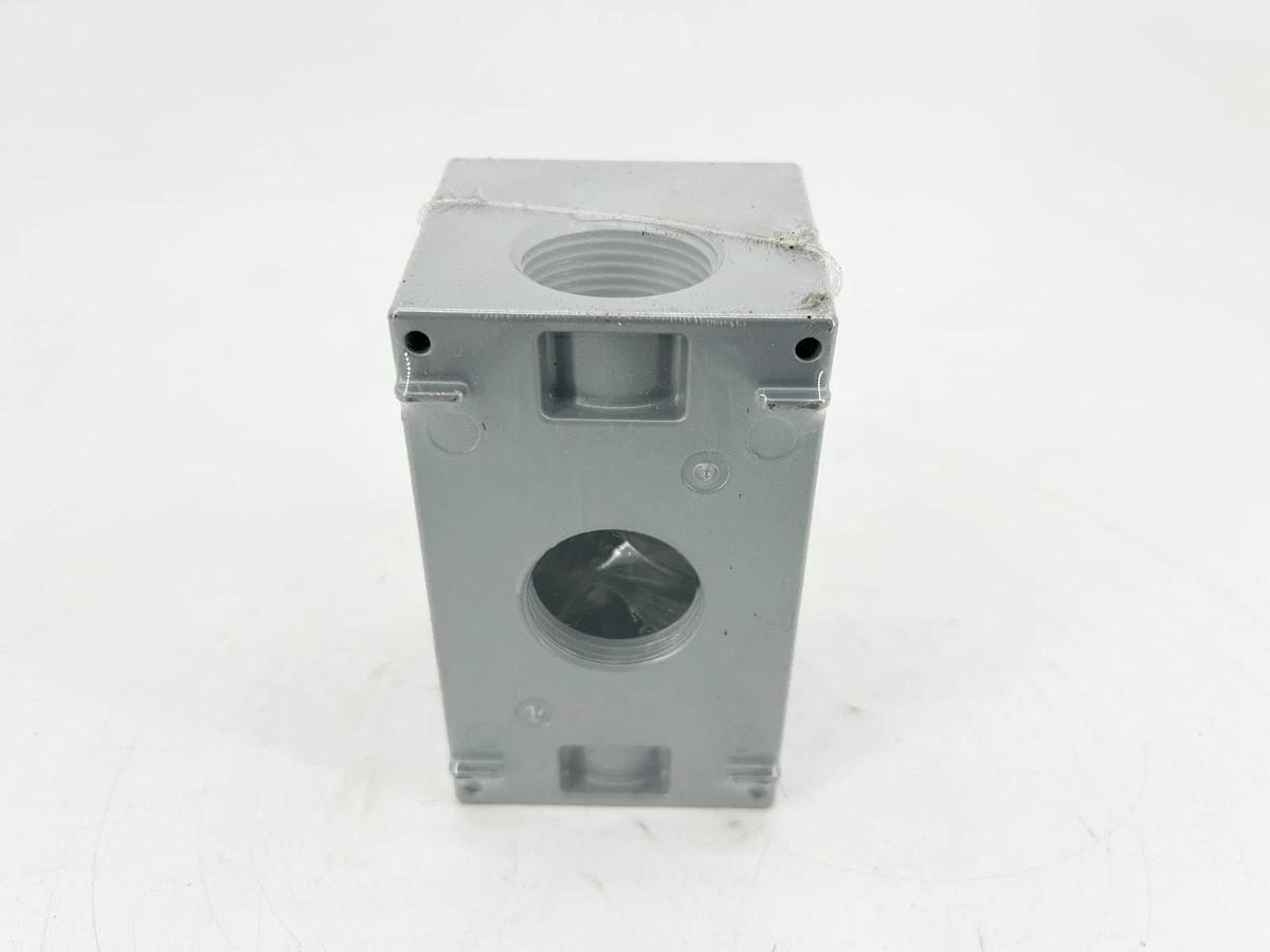 Lot of 2 New 5387-0 Weatherproof Outlet Boxes 1" Hub 1-Gang Aluminum - No Box