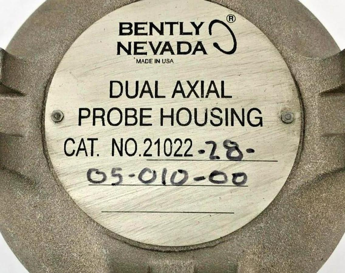 New Bentley Nevada 21022-28-05-010-00 Axial Probe Housing (Missing Parts)