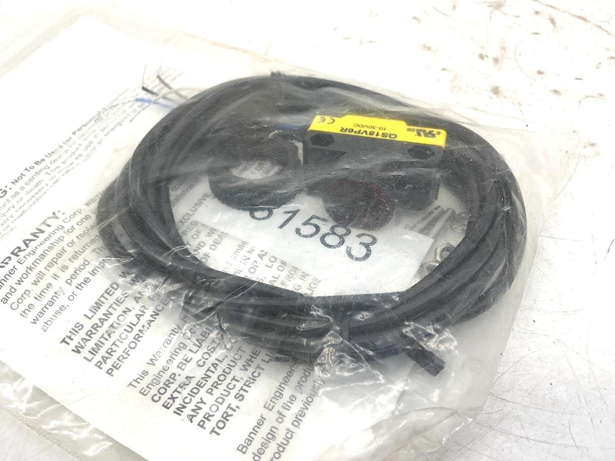 New Banner Engineering QS18VP6R Photoelectric Sensor 4-Wire 10-30VDC 61624