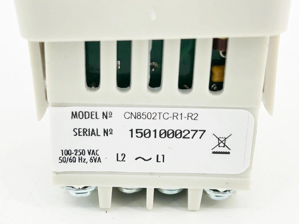 New Omega CN8502TC-R1-R2 Temperature Process Controller Relay CN8500