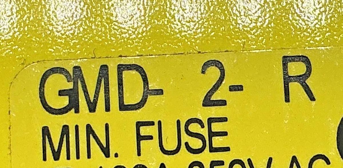 Lot of 10 New Bussmann GMD-2-R Glass Mini Fuses 2A 250V