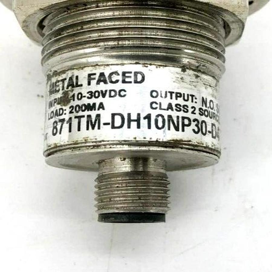Used Allen Bradley 871TM-DH10NP30-D4 Inductive Sensor Metal Face 10mm Range 10-30VDC