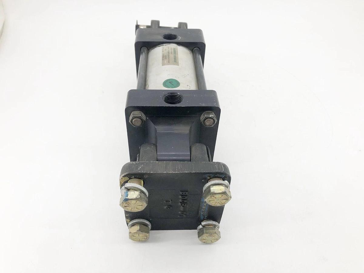 Used Numatics P3AP-03A1E-CAA2 Pneumatic Cylinder 3-1/4" Bore 3" Stroke