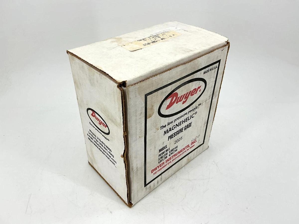 Used Dwyer 2025 Pressure Gauge Magnehelic 0-25" Inches of Water 15PSIG