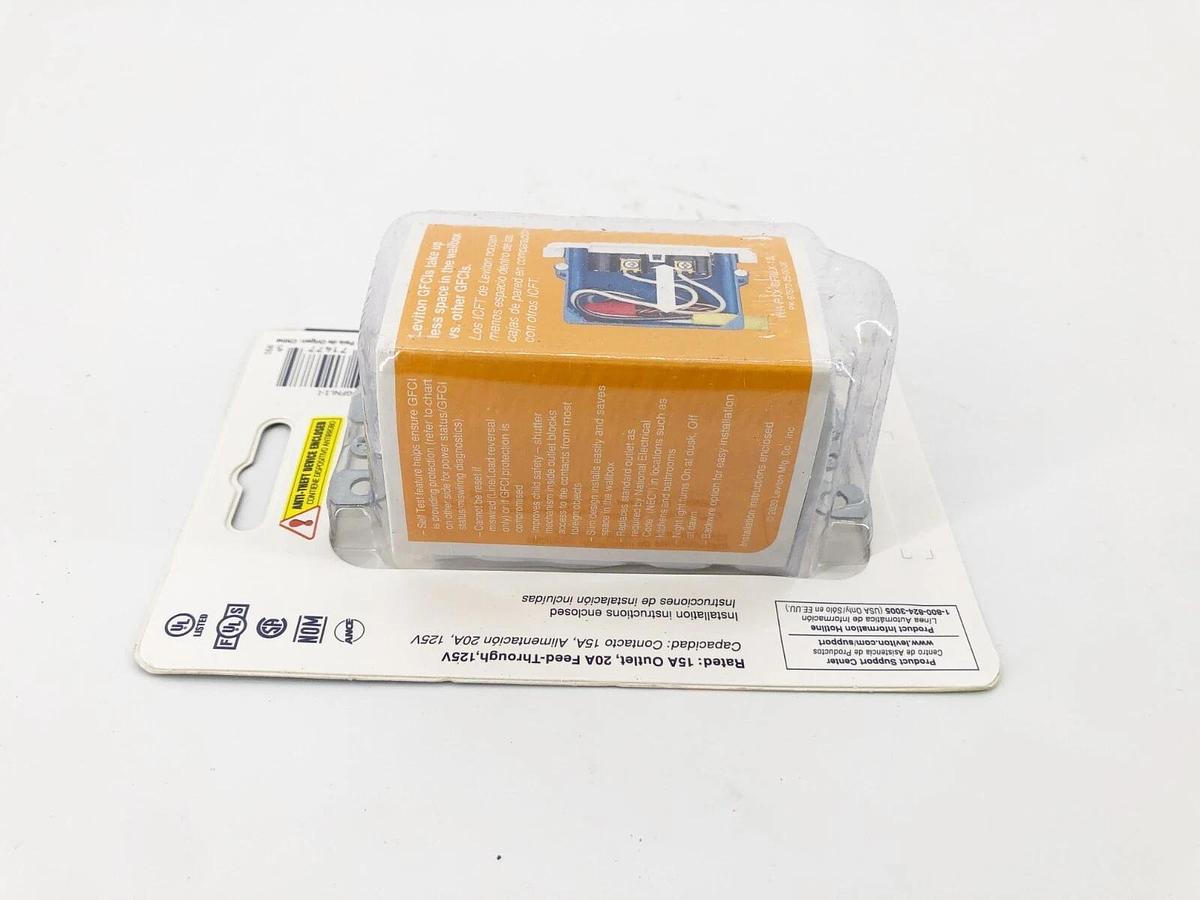 New Leviton GFNL1-I Slim Ivory GFCI Tamper-Resistant Receptacle w/ LED 125V 15A
