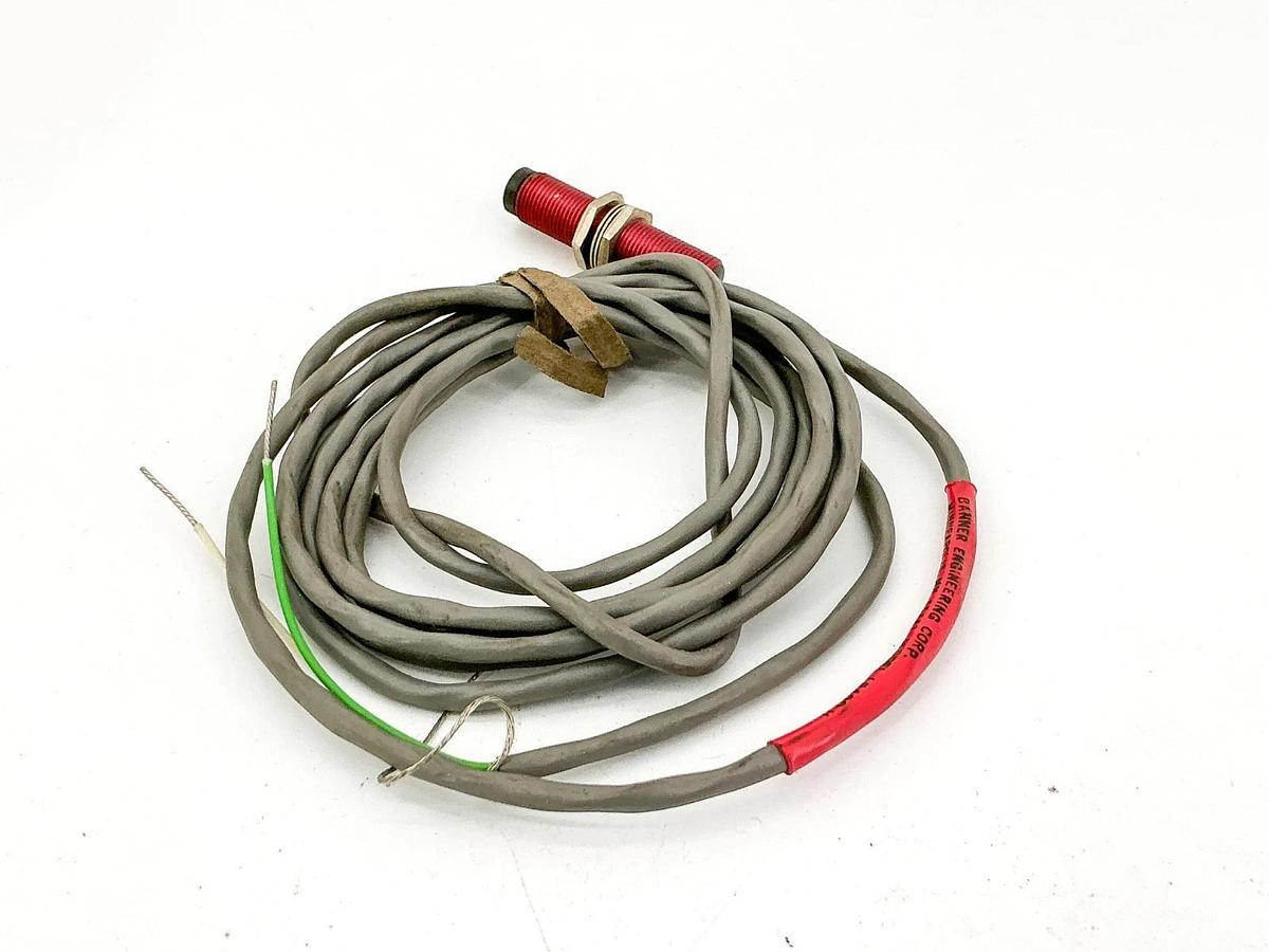 New Banner Engineering LR400H Photoelectric Sensor