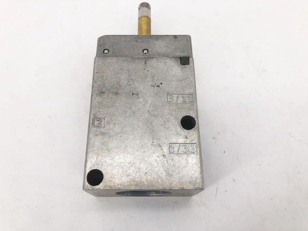 New Festo MOFH-3-1/4 Solenoid Valve 2-Pos. 3-Way 120psi 1/4"NPT 7876 - No Box
