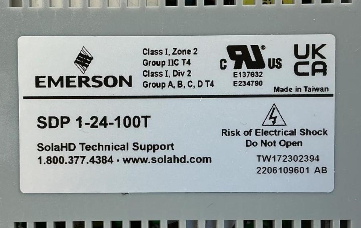New Emerson Sola SDP-1-24-100T Power Supply 1.3A 24VDC 115/230VAC